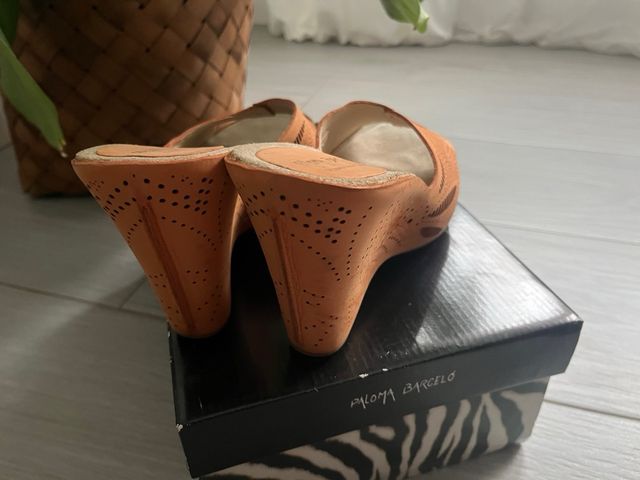 Sandalias cuña Paloma Barceló piel naranja 40