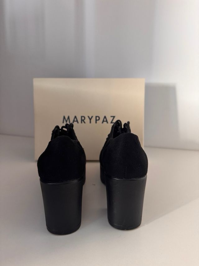 Botines Tacón Plataforma Marypaz Negros