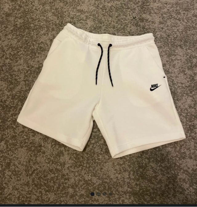 Pantalones Nike Tech Blancos