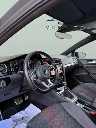 Volkswagen Golf GTI TCR 2.0 TSI 213kW(290CV) DSG