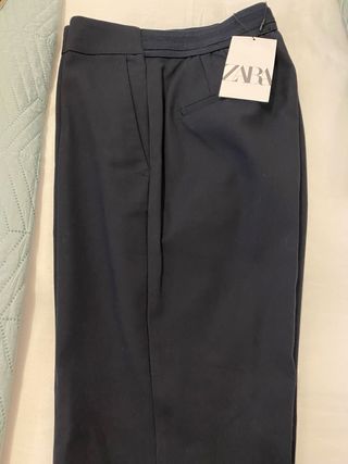 Pantalón Zara pinzas negro azulón marino Talla M