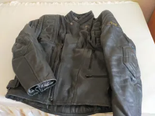 Conjunto de chaqueta y pantalón de cuero para moto