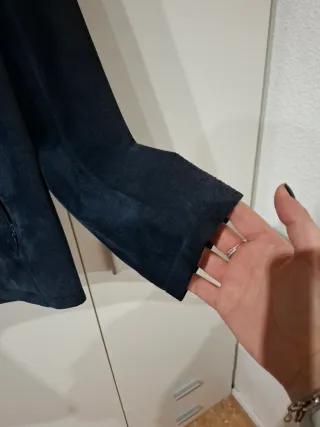 Chaqueta ante Ivonne