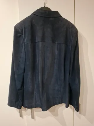 Chaqueta ante Ivonne