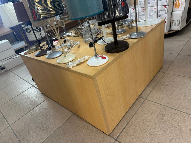 Expositores Cubilete DM.