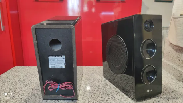 Altavoces LG 3 vías Negro