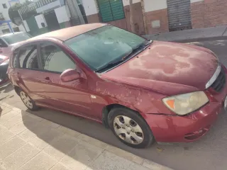 KIA Cerato 2005