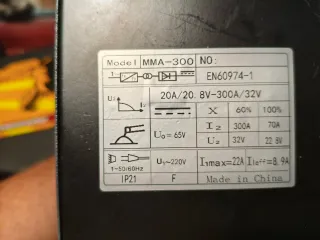 Soldador IGBT MMA-300A Nuevo