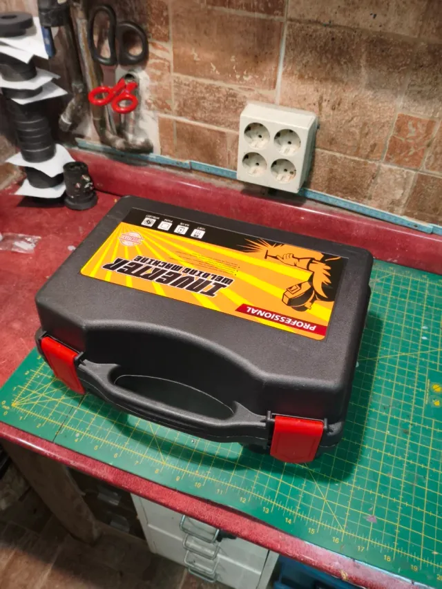 Soldador IGBT MMA-300A Nuevo