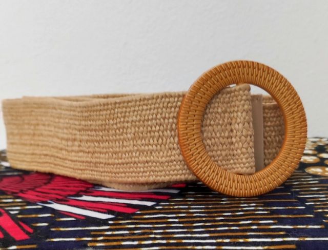 Cinturón de paja/cinto de palha elástico novo