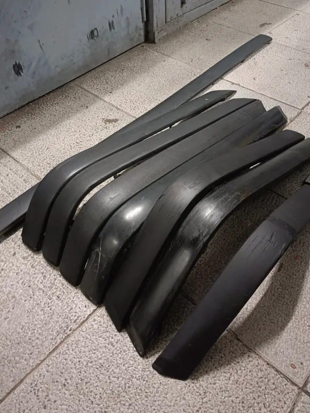 Molduras Paragolpes BMW E36 Delantero Trasero