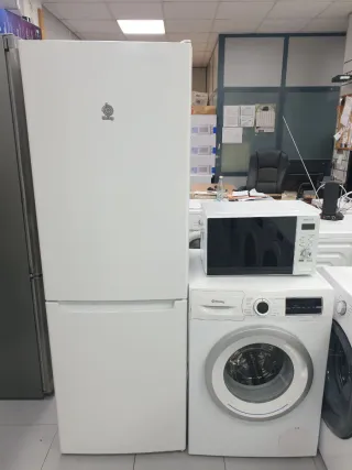 Oferta Nevera y lavadora + microondas con garantía