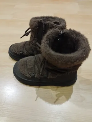 4 pares de calzado niña 32/33