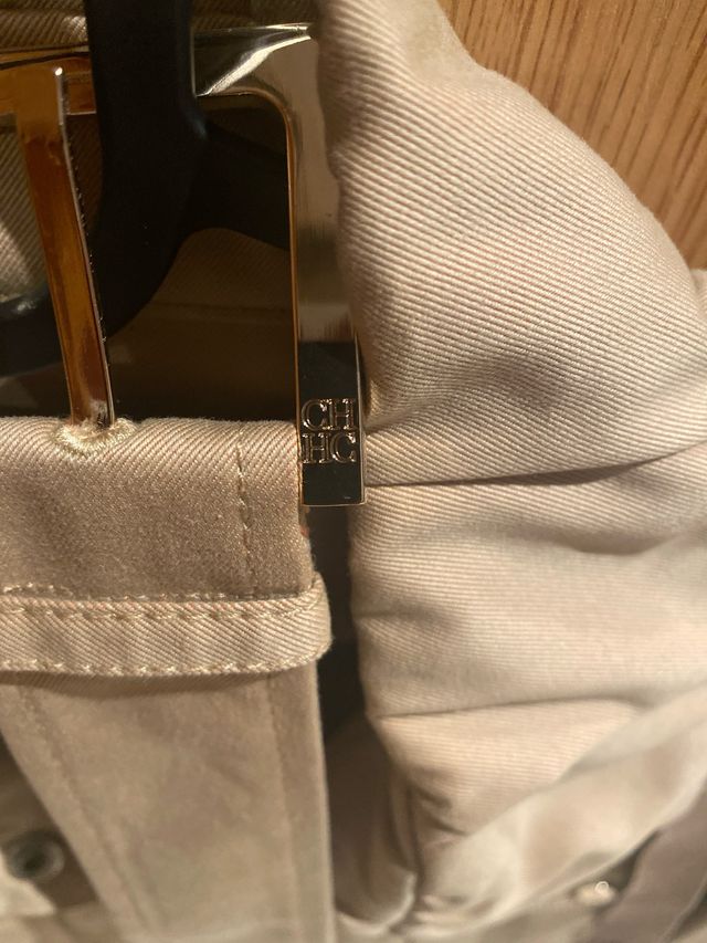 Cazadora Carolina Herrera Beige Talla M