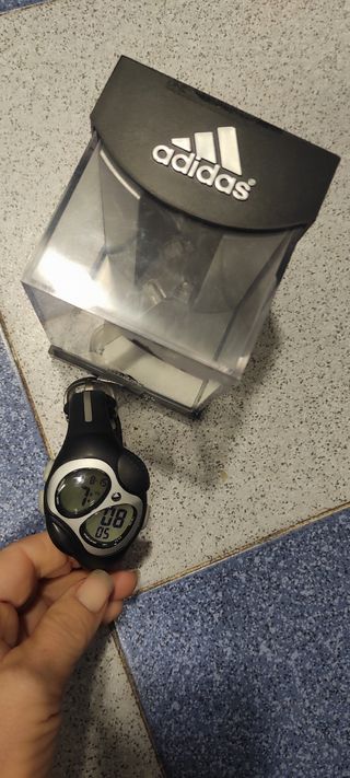 Reloj deportivo Adidas FX 40