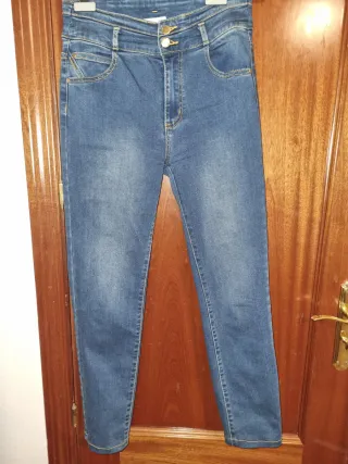 Pantalón vaquero Cache Cache azul