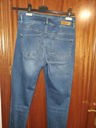 Pantalón vaquero Cache Cache azul