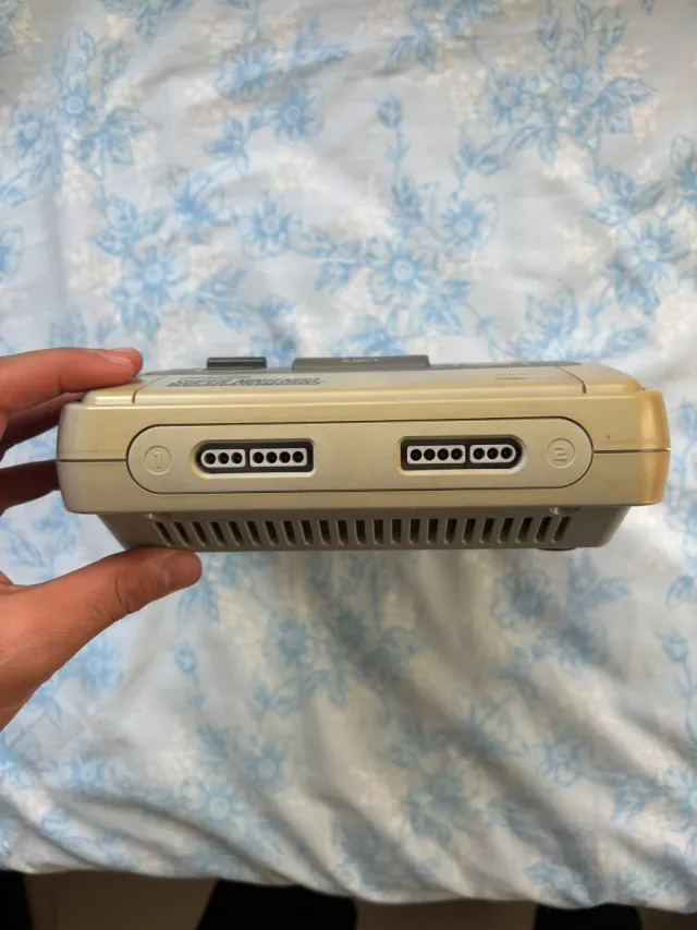 Super Nintendo Entertainment System 
