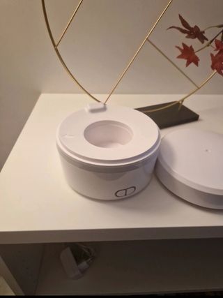 Purificador de ar branco, com luz led.