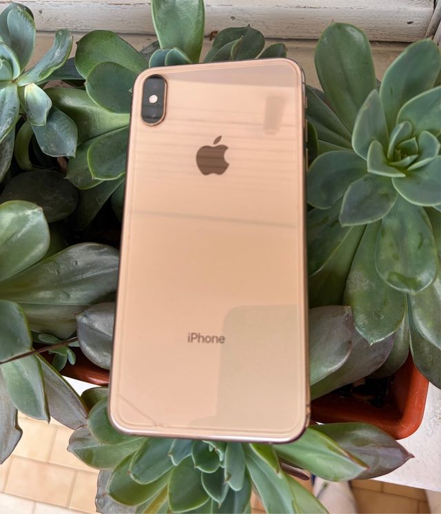 iPhone XS Max 64GB Dorado