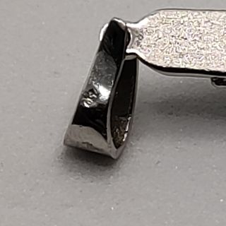 Colgante Cruz de oro Blanco de 18k, 2.86 g.