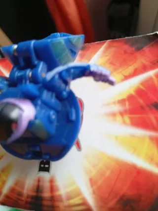 Bakugan Preyas 450G ( tuttocome in foto)