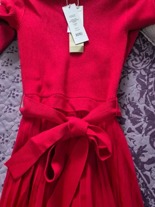Vestido rojo Forever New boda