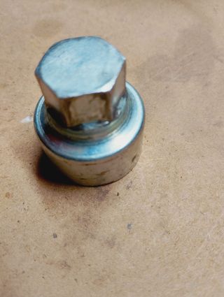 Tornillos Antirrobo Ford Kuga (Set 5)