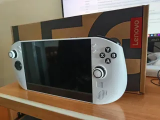 Console portatile Lenovo Legion Go
