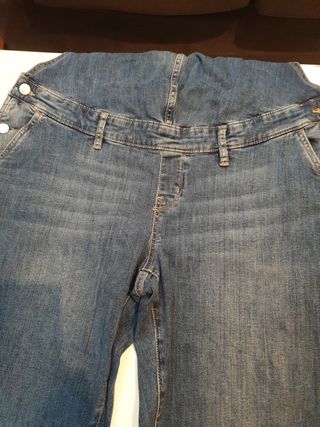 Peto vaquero mujer de premama