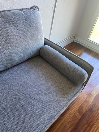 Sofá 2 plazas Conforama gris