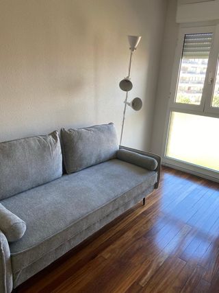 Sofá 2 plazas Conforama gris