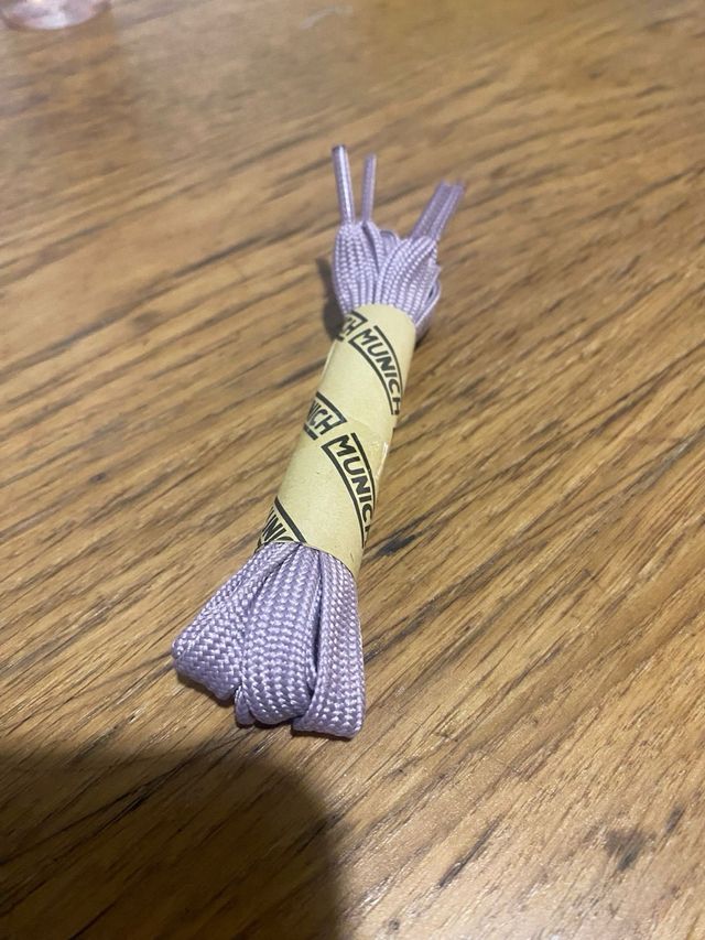 Lacciuoli Munich Rosa Lila