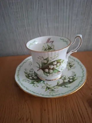 Set 6 Tazzine Caffè Queen's Mesi