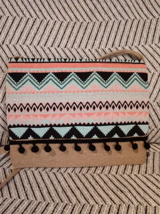 Bolso de mano étnico colores
