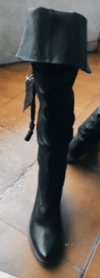 Botas Mustang Piel Negras 37