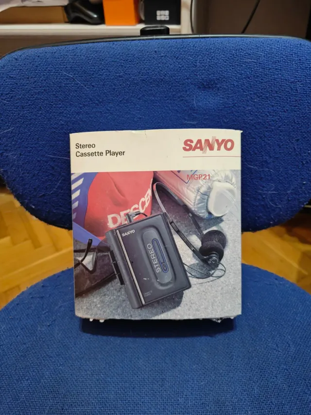Reproductor Cassette Sanyo MGP21 Negro