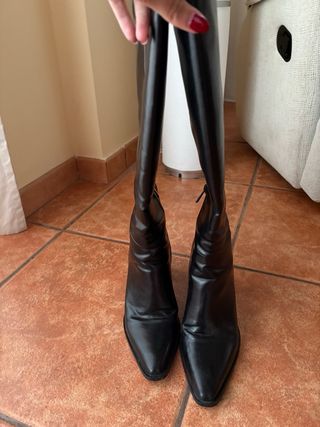 Botas altas Stradivarius negras