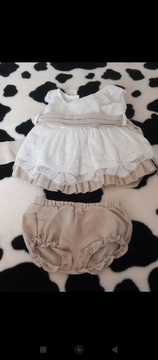 Precioso vestido y braguita bebé. Para 12 meses
