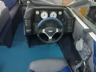 Barco Bayliner 6 metros