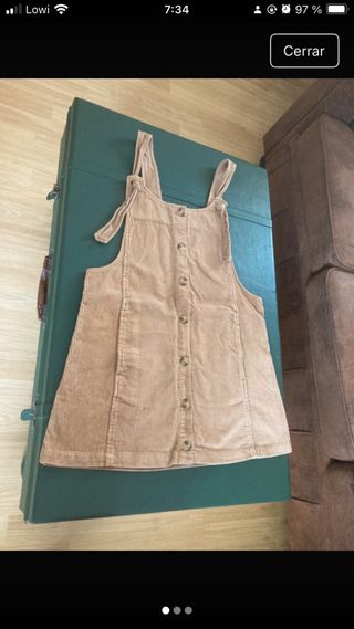 Peto de pana marrón