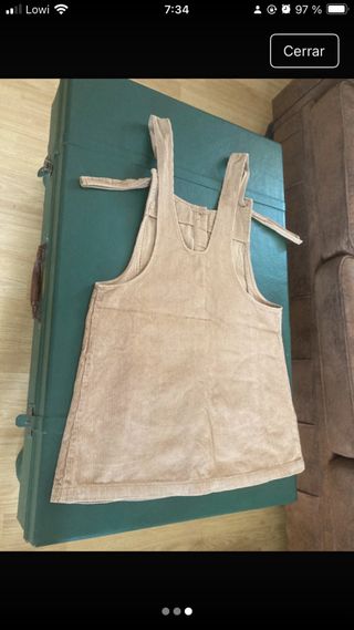Peto de pana marrón