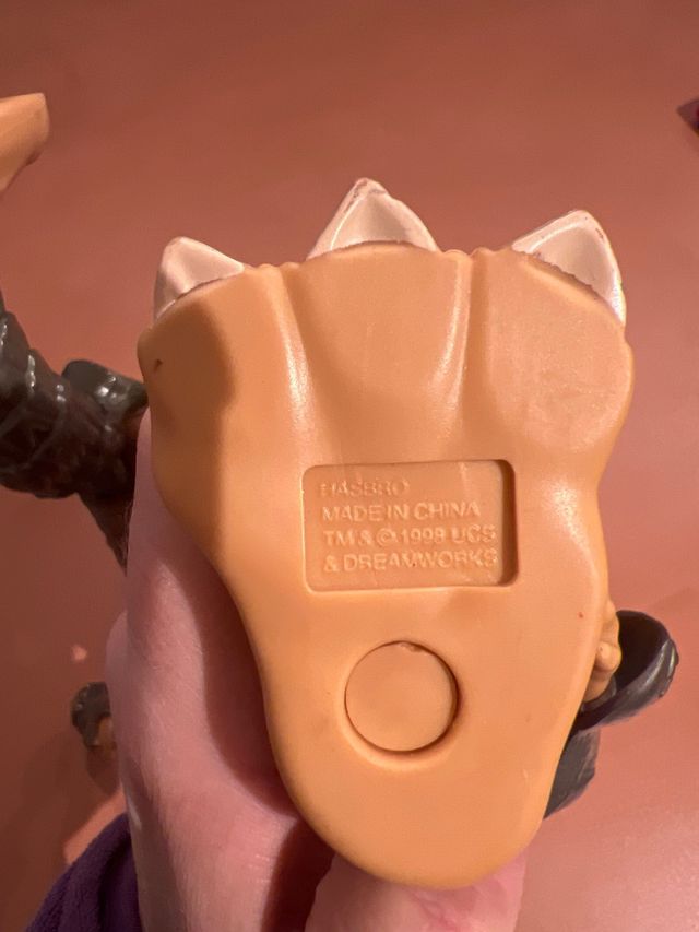 Muñeco Archer Gorgonita Pequeños Guerreros