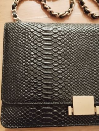 Bolso de hombro negro