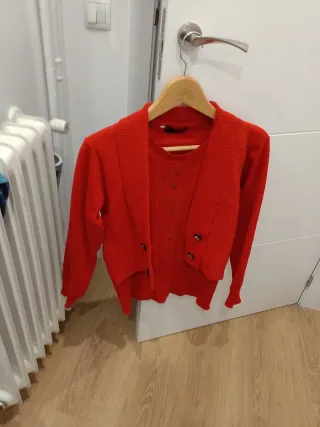 Conjunto jersey y cárdigan rojo Talla XL
