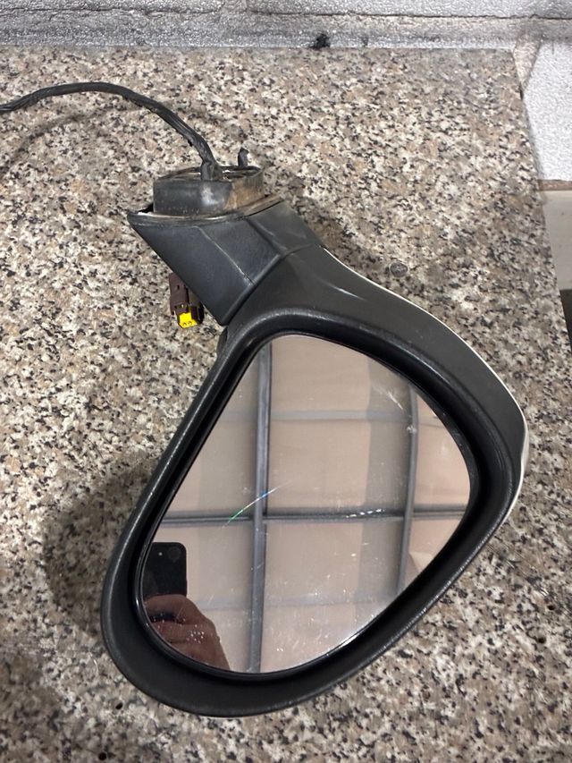 Retrovisor Izquierdo Peugeot 207 eléctrico