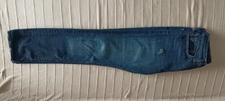 Pantalón Levis 522 talla W29 L32