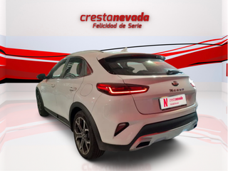 KIA XCeed💥 DESDE 300€/MES ¡SIN PAGAR ENTRADA! 🚗