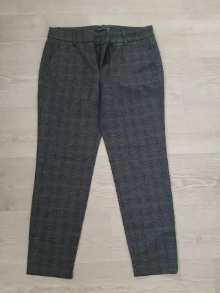 Pantalón cuadros Zara Talla 38