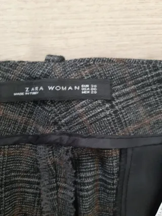 Pantalón cuadros Zara Talla 38